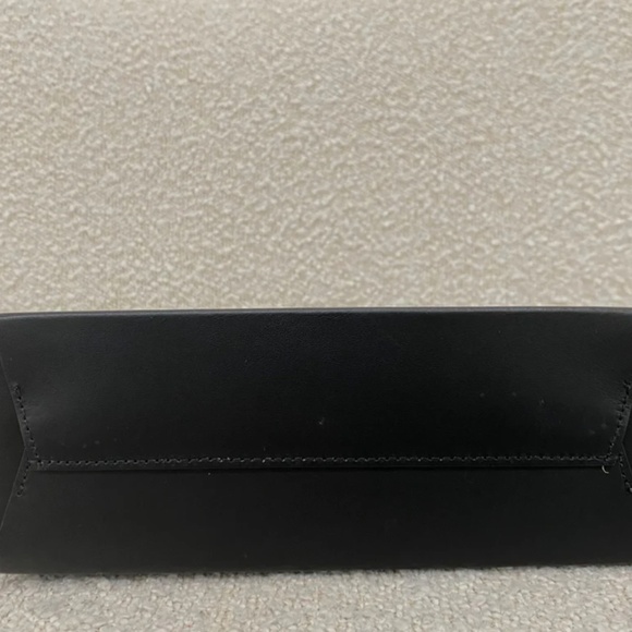 Authentic Off-White Sculpture leather Crossbody Bag - Picture 5 of 16